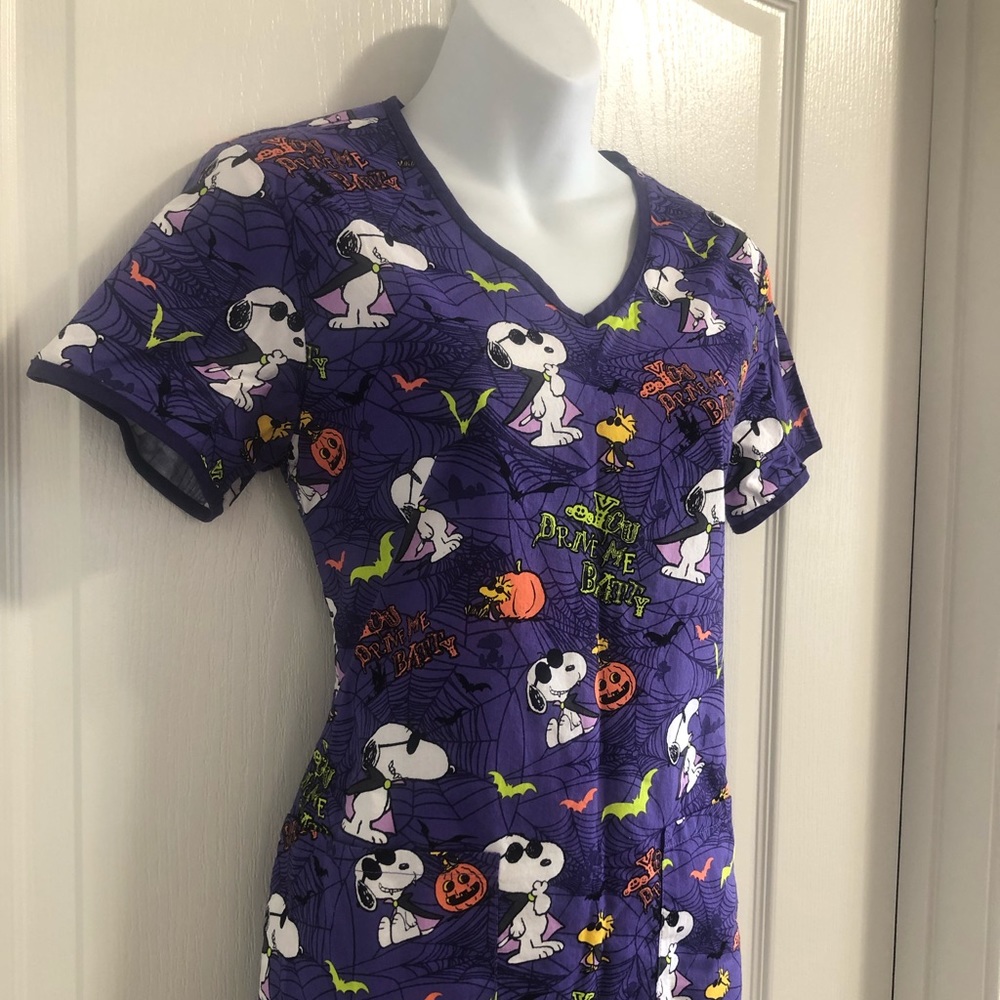 Scrub top